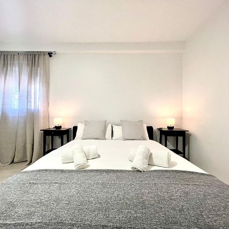 Scala & Balcony By Ele Apartments Малага Екстериор снимка